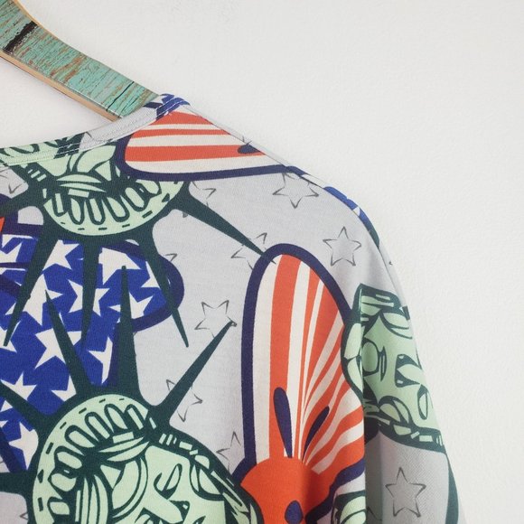 Lularoe Irma T-Shirt Statue of Liberty Sz L - Picture 7 of 10